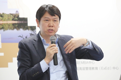 北大九州ku酷游刘俏教授