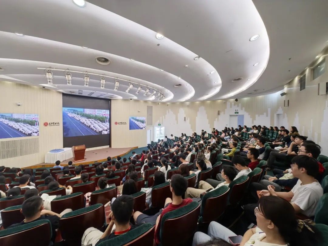 F51FC4E97637E121B8B911A50A7_5F0F5B6B_2F6A0