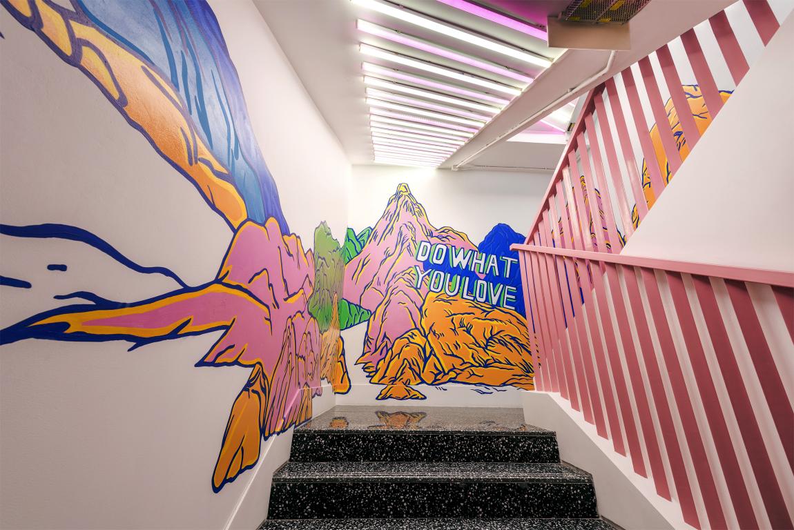 7169BF8E221518EF8E046541D52_B7CE4C3D_25A84