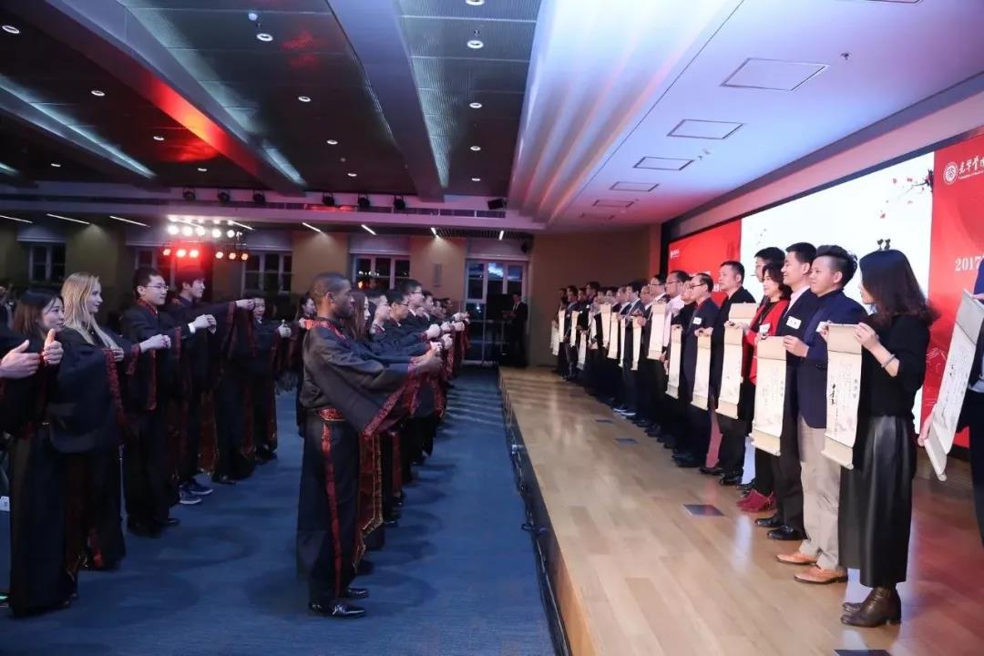 校友导师妄想 | 携手偕行，，共谱华章！