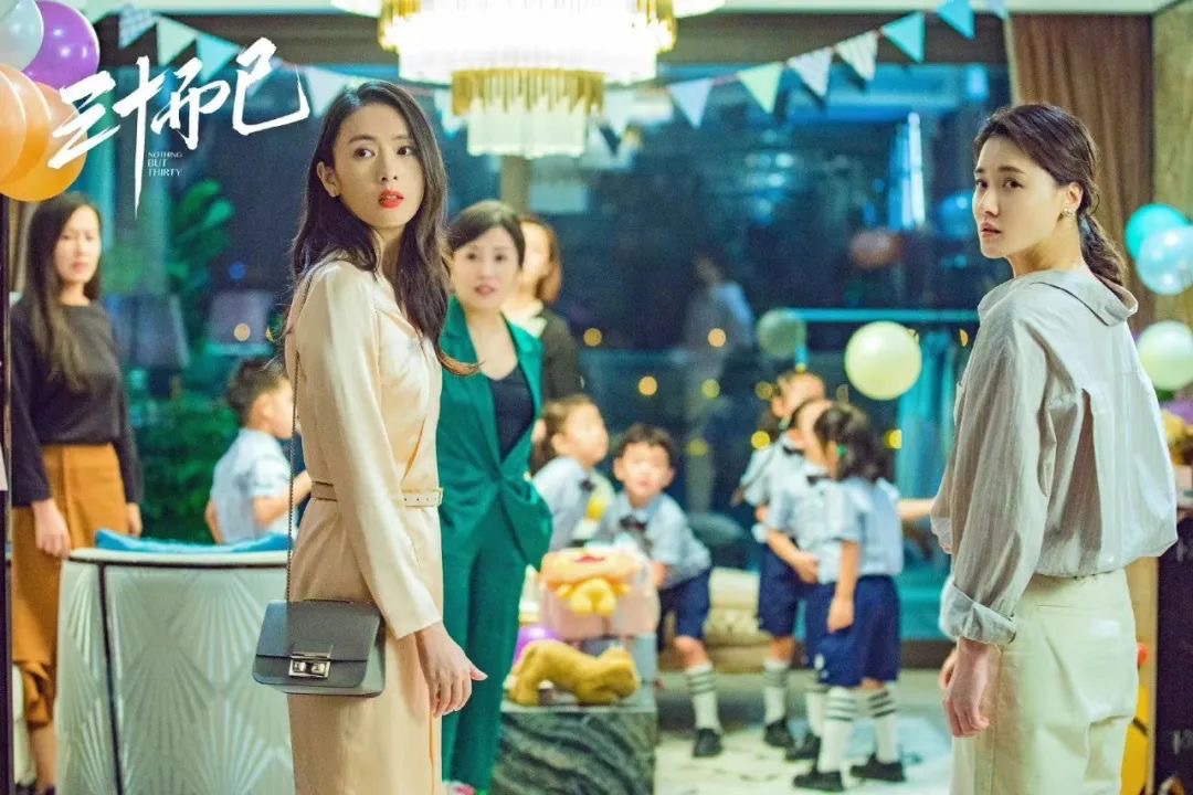 母亲节丨事情家庭两不误的女性更幸福吗？？