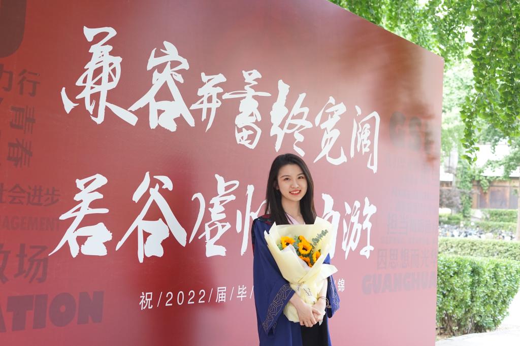 司徒琳璟：坚持热爱，，，奔赴山海 | 优异学位论文是怎样炼成的？？？？